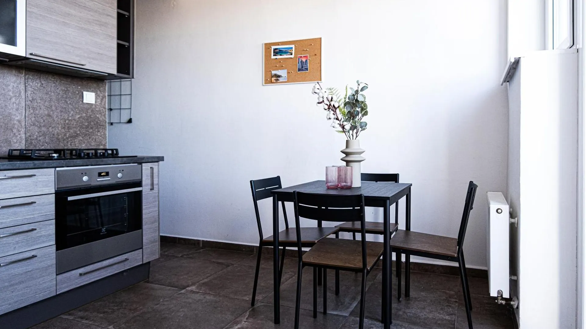 Trendy Holesovice Market 1 Bedroom Apartment Prague