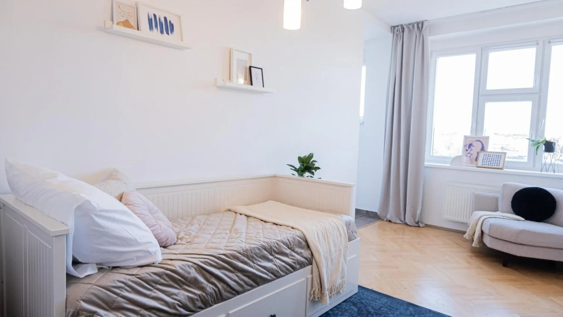 Trendy Holesovice Market 1 Bedroom Apartment Prague